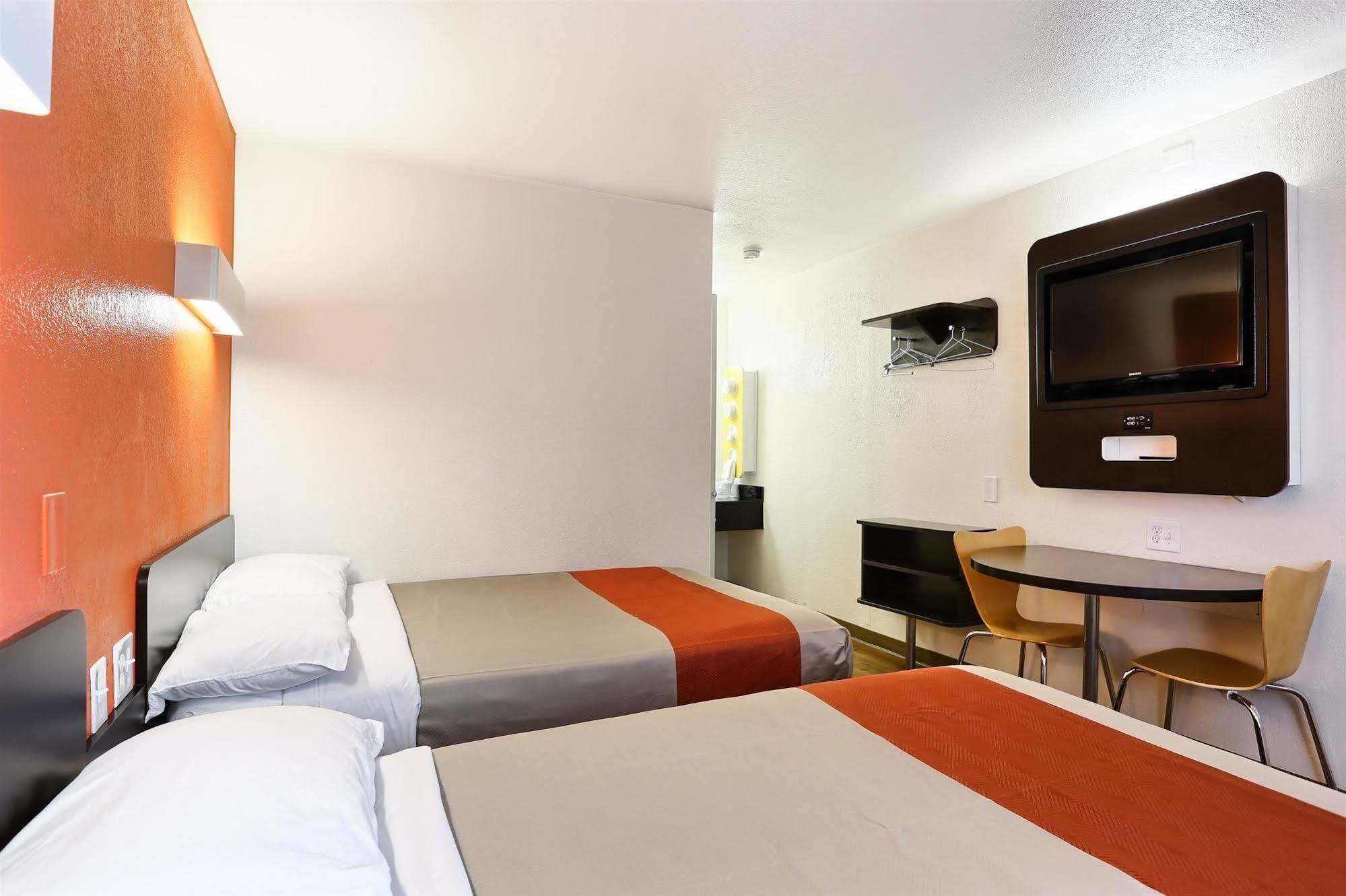 וולנט קריק Park Inn By Radisson מראה חיצוני תמונה